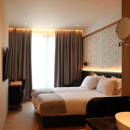 Mercure Prishtina City بريشتاين المظهر الخارجي الصورة